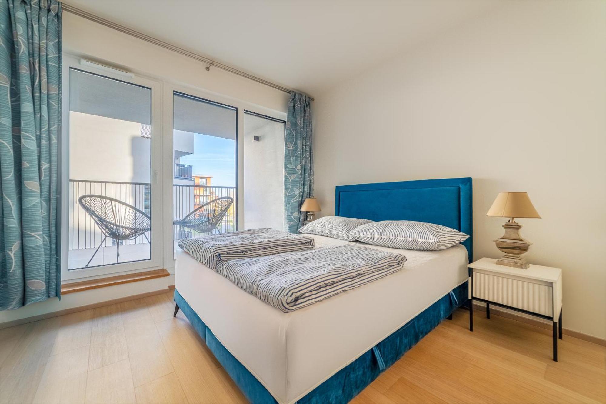 Chic Living At Vista Serenity With Balcony Appartamento
